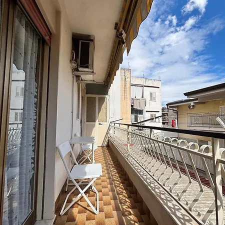 Lucys Giardini Naxos